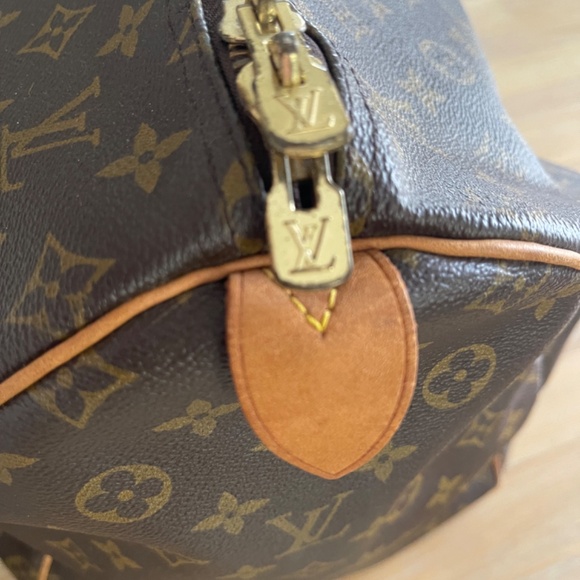 Louis Vuitton Keepall 55 Travel Bag 🧳 884MI - Picture 9 of 13